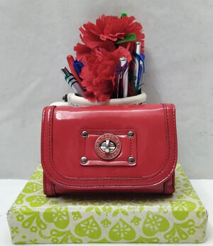 Marc By Marc Jacobs Red Patent Leather Turn Lock Credit Card Bifold Wallet